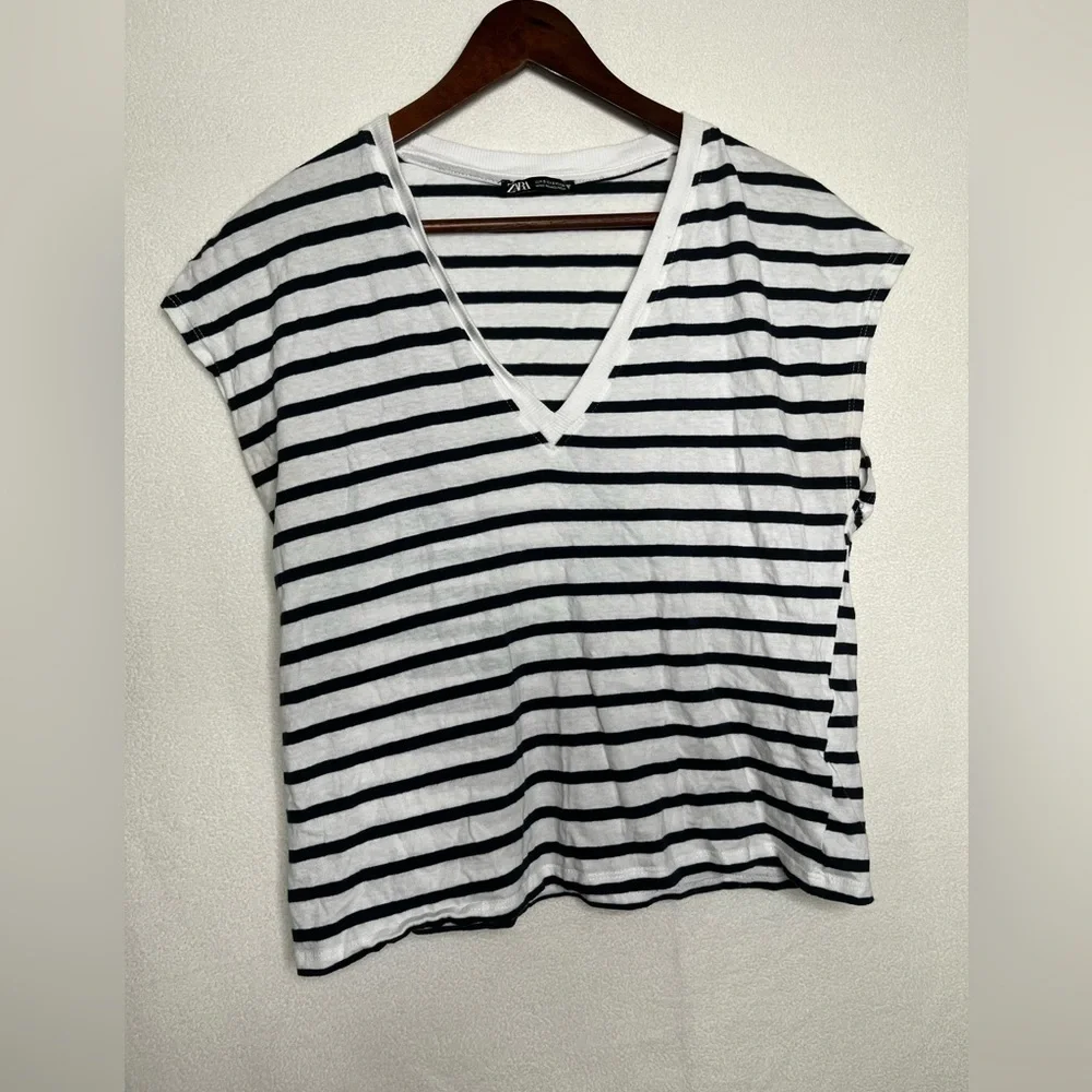 Zara Navy/White Striped T-Shirt Sz Small - Picture 1 of 6